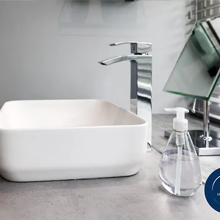 بيت للعطل Beam End - Modern 2-bedroom Stone *