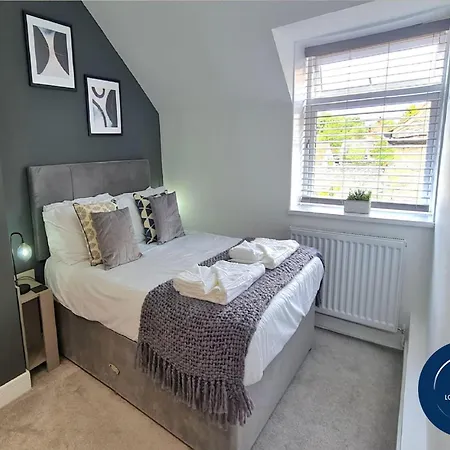 Beam End - Modern 2-bedroom Stone بيت للعطل *